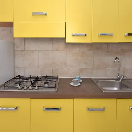 Apartment Welcomely - Mimosina M46